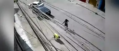 Carabayllo: Hombre retira 30 mil soles pero delincuentes le roban todo a los pocos minutos | VÍDEO Carabayllo: Hombre retira 30 mil soles pero delincuentes le roban todo a los pocos minutos | VÍDEO