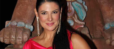 Alejandra Ávalos, la actriz de Televisa que le hace frente a la crisis vendiendo seguros médicos Alejandra Ávalos, la actriz de Televisa que le hace frente a la crisis vendiendo seguros médicos