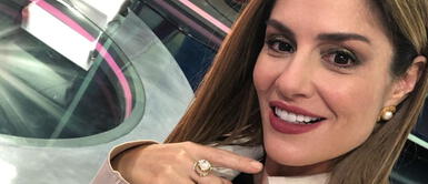 Mávila Huertas da lección de estilo con sofisticado outfit inspirado en Chanel Mávila Huertas da lección de estilo con sofisticado outfit inspirado en Chanel