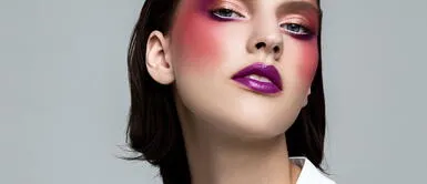 Los 3 errores más comunes que hacemos cuando usamos rubor en nuestro maquillaje Los 3 errores más comunes que hacemos cuando usamos rubor en nuestro maquillaje