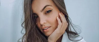 Carol Reali roba suspiros con maquillaje minimalista que resalta su belleza natural Carol Reali roba suspiros con maquillaje minimalista que resalta su belleza natural