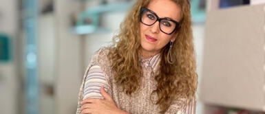 Katia Condos da cátedra de estilo con 2 tipos de outfit que podemos usar en invierno Katia Condos da cátedra de estilo con 2 tipos de outfit que podemos usar en invierno