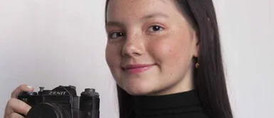 Francisca Aronsson marca tendencia con nueva versión del total black Francisca Aronsson marca tendencia con nueva versión del total black