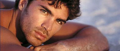 Eduardo Verástegui abre debate entre sus fans tras ser nombrado asesor de Donald Trump Eduardo Verástegui abre debate entre sus fans tras ser nombrado asesor de Donald Trump