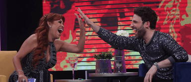 Rodrigo corrige a su periodista en vivo en defensa de Magaly Medina Rodrigo corrige a su periodista en vivo en defensa de Magaly Medina