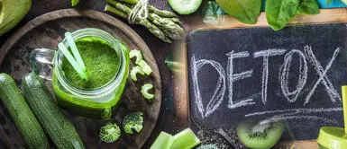 Conoce los beneficios y riesgos de consumir los jugos detox Conoce los beneficios y riesgos de consumir los jugos detox