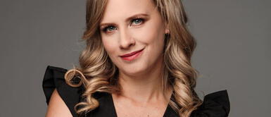 Rossana Fernández Maldonado comparte look inspirado en Xtina Aguilera Rossana Fernández Maldonado comparte look inspirado en Xtina Aguilera