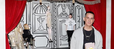 Moschino reemplaza a las modelos con marionetas en su nuevo desfile Moschino reemplaza a las modelos con marionetas en su nuevo desfile