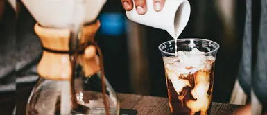Cold brew con leche: deliciosa bebida para disfrutar en primavera Cold brew con leche: deliciosa bebida para disfrutar en primavera
