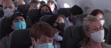 Estudio mostró qué asientos de avión tienen el mayor riesgo de contagio Estudio mostró qué asientos de avión tienen el mayor riesgo de contagio