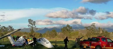 Bebé sobrevive en los brazos de su madre luego que avioneta se estrellara en Colombia Bebé sobrevive en los brazos de su madre luego que avioneta se estrellara en Colombia