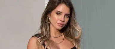 Flavia Laos marca la tendencia de verano en un vestido midi a cuadros Flavia Laos marca la tendencia de verano en un vestido midi a cuadros