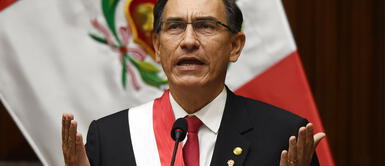 Nuevos testimonios revelarían pago de más de S/1 millón a Martín Vizcarra Nuevos testimonios revelarían pago de más de S/1 millón a Martín Vizcarra