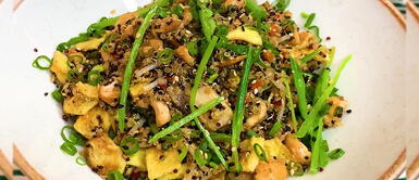 ¡Bien taypá! Delicioso chaufa de quinua para fortalecer el sistema inmune ¡Bien taypá! Delicioso chaufa de quinua para fortalecer el sistema inmune