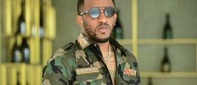 Jefferson Farfán emocionado muestra regalo previo a su cumpleaños Jefferson Farfán emocionado muestra regalo previo a su cumpleaños