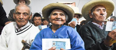 Pensión 65: Adelantarán subvenciones a más de 500.000 adultos mayores debido a la pandemia Pensión 65: Adelantarán subvenciones a más de 500.000 adultos mayores debido a la pandemia