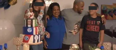 Jefferson Farfán celebró su cumpleaños junto a su madre e hijos Jefferson Farfán celebró su cumpleaños junto a su madre e hijos