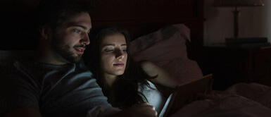 ¿La pornografía ayuda o perjudica la relación de pareja? ¿La pornografía ayuda o perjudica la relación de pareja?
