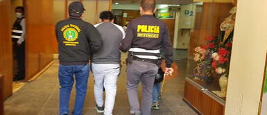 Arequipa: Adolescente acabó con la vida de su padrastro por defender a su madre Arequipa: Adolescente acabó con la vida de su padrastro por defender a su madre