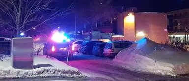 Canadá: hombre con traje medieval asesinó a dos personas e hirió a otras cinco Canadá: hombre con traje medieval asesinó a dos personas e hirió a otras cinco