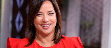 Enterizo azul coloca a Adamari López en la mira de los fashionistas Enterizo azul coloca a Adamari López en la mira de los fashionistas