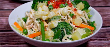 ¡Un almuerzo multicolor! Prepara un delicioso salpicón de pollo al toque ¡Un almuerzo multicolor! Prepara un delicioso salpicón de pollo al toque