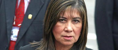 Martha Chávez pide a Fuerzas Armadas salir a controlar protestas Martha Chávez pide a Fuerzas Armadas salir a controlar protestas