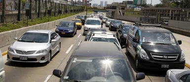 Vehículos particulares volverán a circular desde este domingo 15 de noviembre Vehículos particulares volverán a circular desde este domingo 15 de noviembre