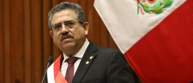 ¿Manuel Merino continúa siendo congresista tras su renuncia a la presidencia? ¿Manuel Merino continúa siendo congresista tras su renuncia a la presidencia?