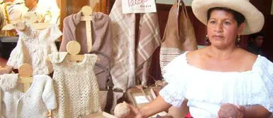 La moda autóctona de Lambayeque será exhibida en Pasarela Muchik La moda autóctona de Lambayeque será exhibida en Pasarela Muchik