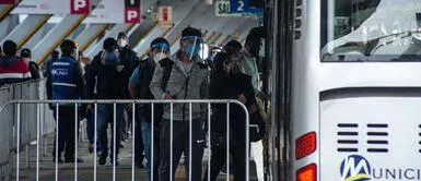 Servicio del Metropolitano se restablecerá al mediodía, según la ATU Servicio del Metropolitano se restablecerá al mediodía, según la ATU