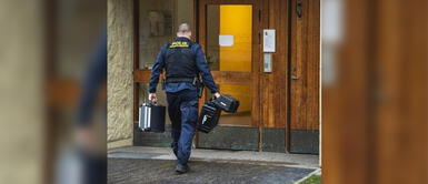 Madre mantuvo encerrado por 28 años a su hijo Madre mantuvo encerrado por 28 años a su hijo