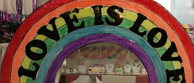 Celebridades que son trans e inspiran al mundo Celebridades que son trans e inspiran al mundo