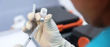 Todo lo que debes saber acerca de la nueva vacuna aprobada por Reino Unido Todo lo que debes saber acerca de la nueva vacuna aprobada por Reino Unido