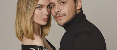 Belinda y Christian Nodal se convierten en la pareja del año Belinda y Christian Nodal se convierten en la pareja del año
