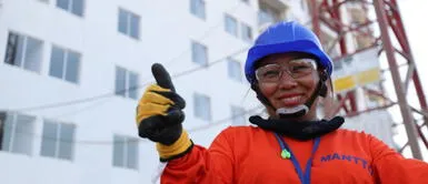 Ofrecen charlas para mujeres que desean trabajar en construcción Ofrecen charlas para mujeres que desean trabajar en construcción