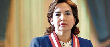 Elvia Barrios es la primera mujer que asume la presidenta del Poder Judicial Elvia Barrios es la primera mujer que asume la presidenta del Poder Judicial