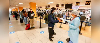 Minsa confirma que casos de COVID-19 llegó a 1'037.350 y fallecidos a 38.335 Minsa confirma que casos de COVID-19 llegó a 1'037.350 y fallecidos a 38.335