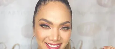 Isabel Acevedo exhibe el poder de los corsés con elegante outfit total black Isabel Acevedo exhibe el poder de los corsés con elegante outfit total black