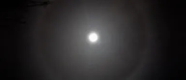 Halo lunar sorprende a vecinos de Lima Halo lunar sorprende a vecinos de Lima