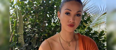 Angie Arizaga y su esplendoroso look con cadenas de cristal inspirado en Rihanna Angie Arizaga y su esplendoroso look con cadenas de cristal inspirado en Rihanna