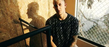 Emilio Jaime sorprende tras operarse las orejas Emilio Jaime sorprende tras operarse las orejas