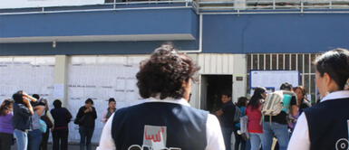 ONPE lanza más de 12 mil 800 puestos de trabajo con sueldos de 2,100 soles ONPE lanza más de 12 mil 800 puestos de trabajo con sueldos de 2,100 soles