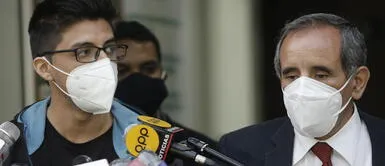 Ricardo Burga sobre Carlos Ezeta: "Si ha cometido una falta, que responda ante la justicia" Ricardo Burga sobre Carlos Ezeta: "Si ha cometido una falta, que responda ante la justicia"