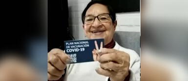 Peruana de 84 años logró vacunarse en Chile contra la COVID-19 Peruana de 84 años logró vacunarse en Chile contra la COVID-19