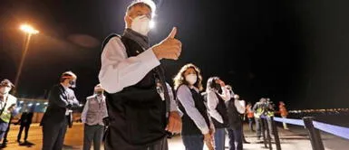 Presidente Francisco Sagasti recibe primer lote de Sinopharm en Aeropuerto Jorge Chávez Presidente Francisco Sagasti recibe primer lote de Sinopharm en Aeropuerto Jorge Chávez