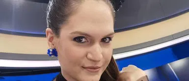 Lorena Álvarez brinda lección de estilo con romántico vestido de encaje amarillo Lorena Álvarez brinda lección de estilo con romántico vestido de encaje amarillo