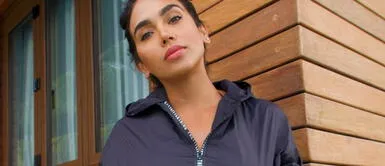 Vania Bludau presume la versatilidad del tie dye con un radiante vestido verde Vania Bludau presume la versatilidad del tie dye con un radiante vestido verde