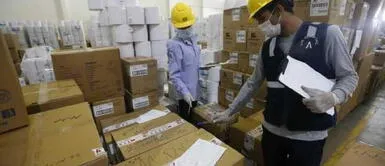 Desaparecen cinco vacunas contra la COVID-19 en hospital de Tacna Desaparecen cinco vacunas contra la COVID-19 en hospital de Tacna