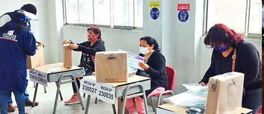 Elecciones 2021: Denunciarán a miembros de mesa que logren vacunarse y no cumplan su labor Elecciones 2021: Denunciarán a miembros de mesa que logren vacunarse y no cumplan su labor